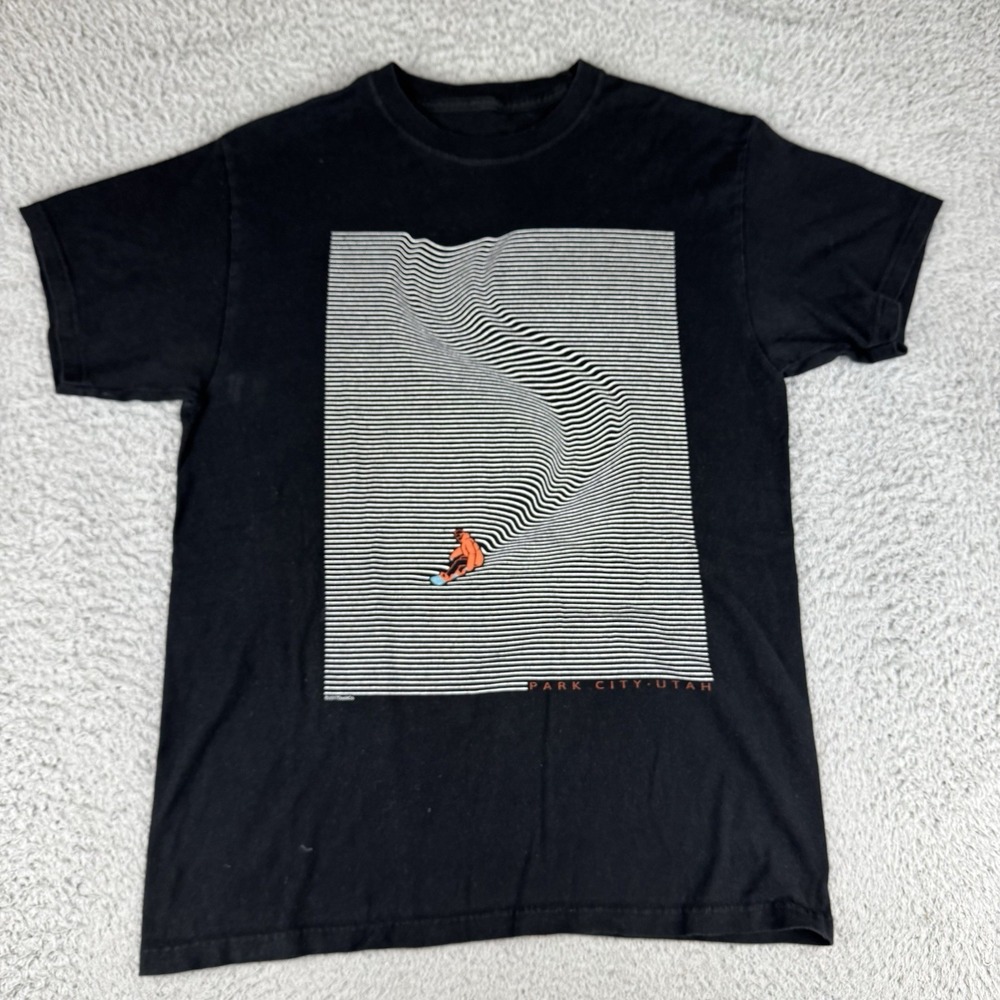 The Duck Company Shirt Medium Park City Utah Skiing‎ Graphic Black 100% Cotton